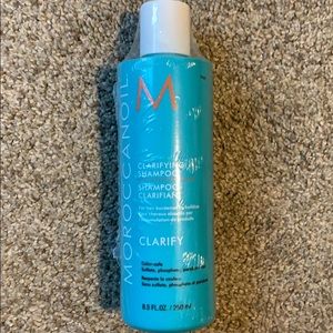 Moroccan Oil Clarifying Shampoo